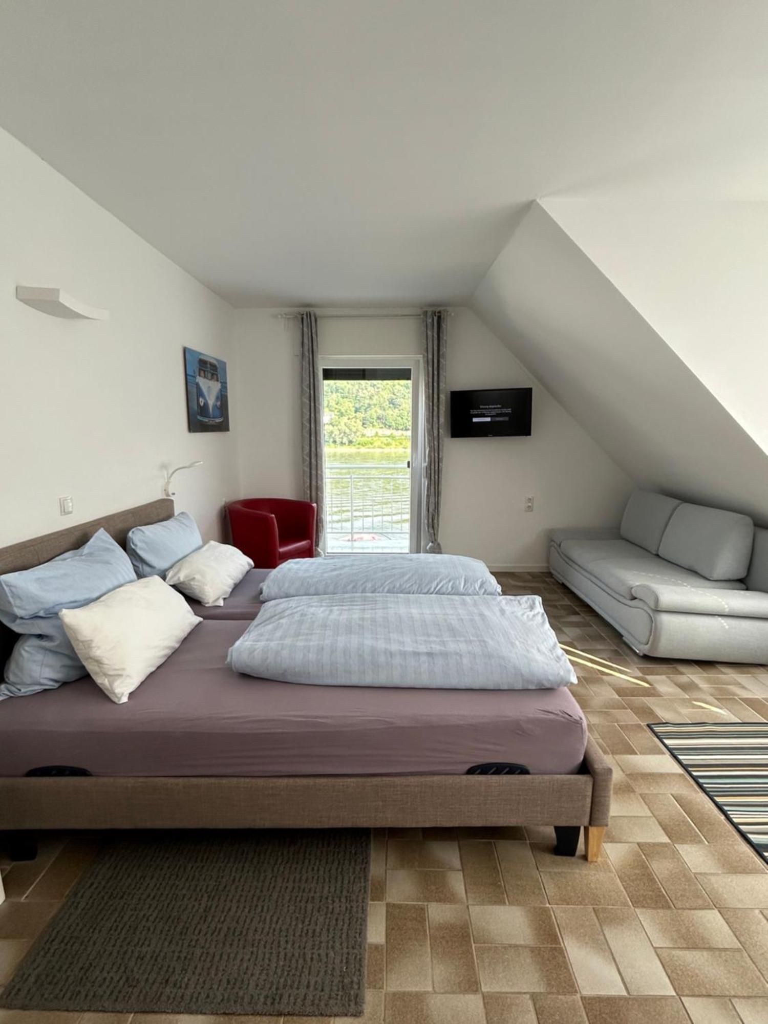 Haus Rheinterrasse * Koblenz (Rhineland-Palatinate)